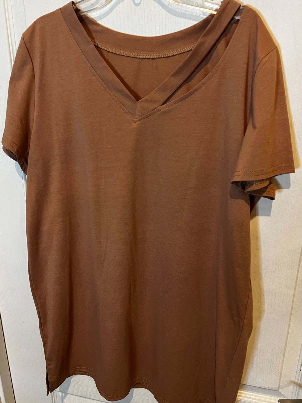 Women caramel/Brown V-Neck Short Sleeve Shirt
